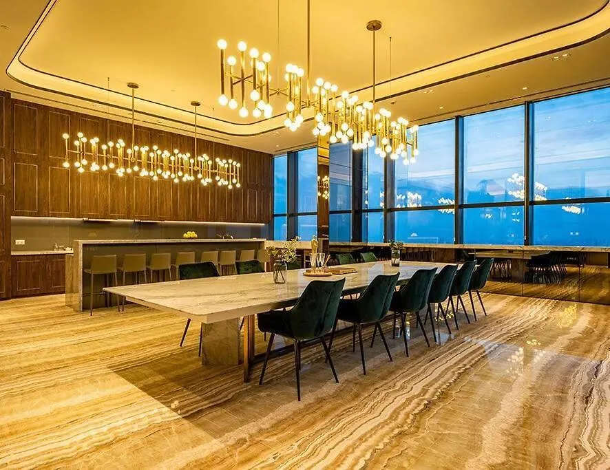 The Rixx Fancy Apartment In The Heart Of D1 With Infinity Pool, Skyline Gym, Sauna, Jacuzzi Ho Chi Minh City