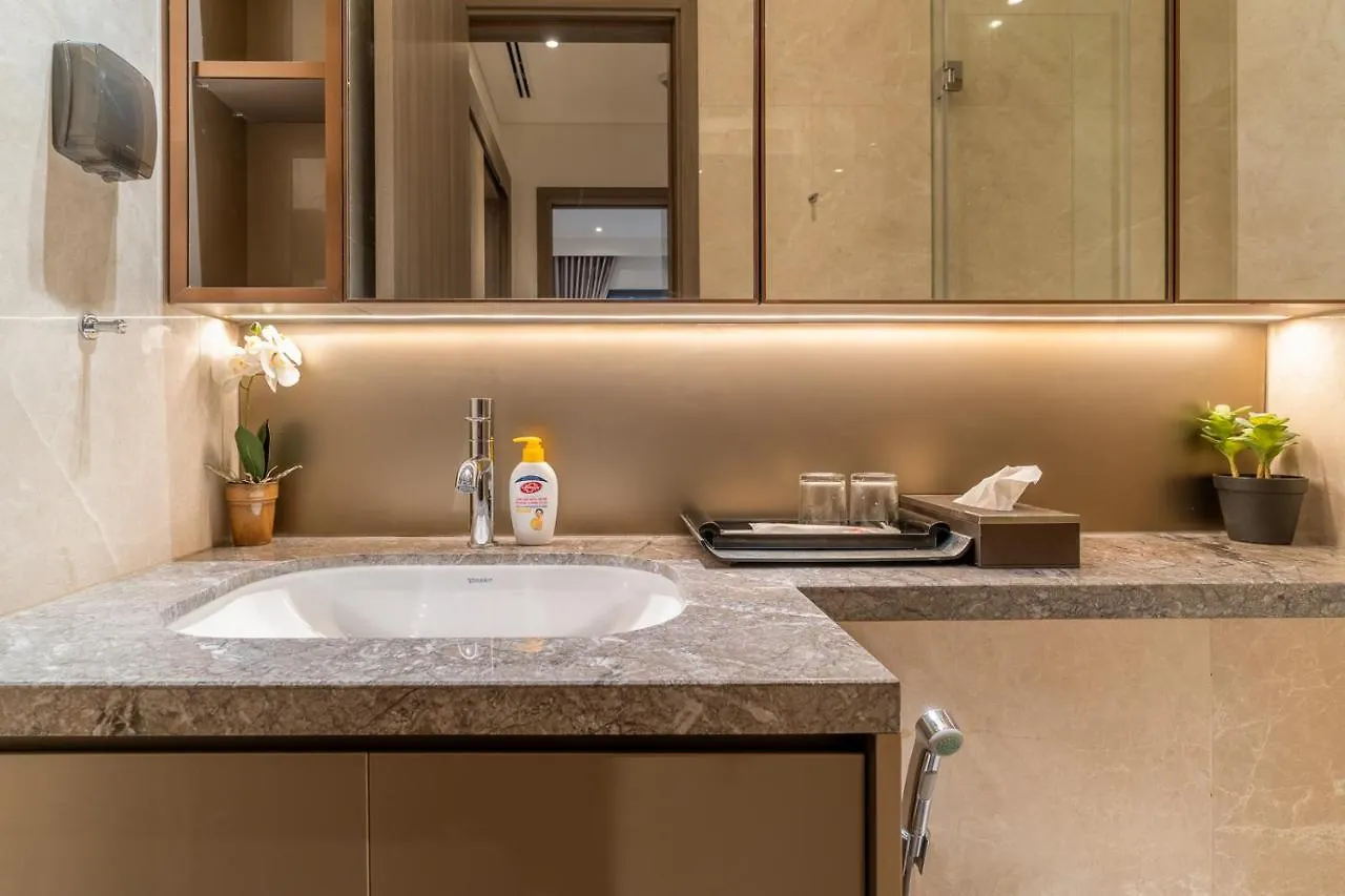 The Rixx Fancy Apartment In The Heart Of D1 With Infinity Pool, Skyline Gym, Sauna, Jacuzzi Ho Chi Minh City 0*,  Vietnam